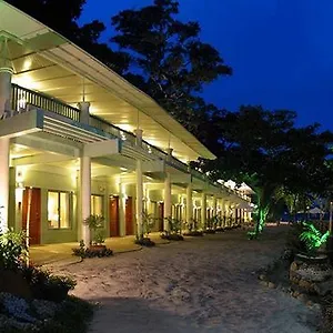 4* リゾート カマヤン ビーチ