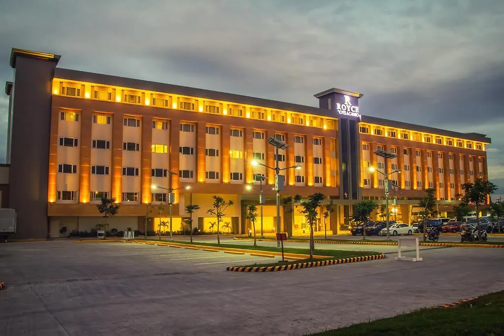 Royce Hotel & Casino Clark Field